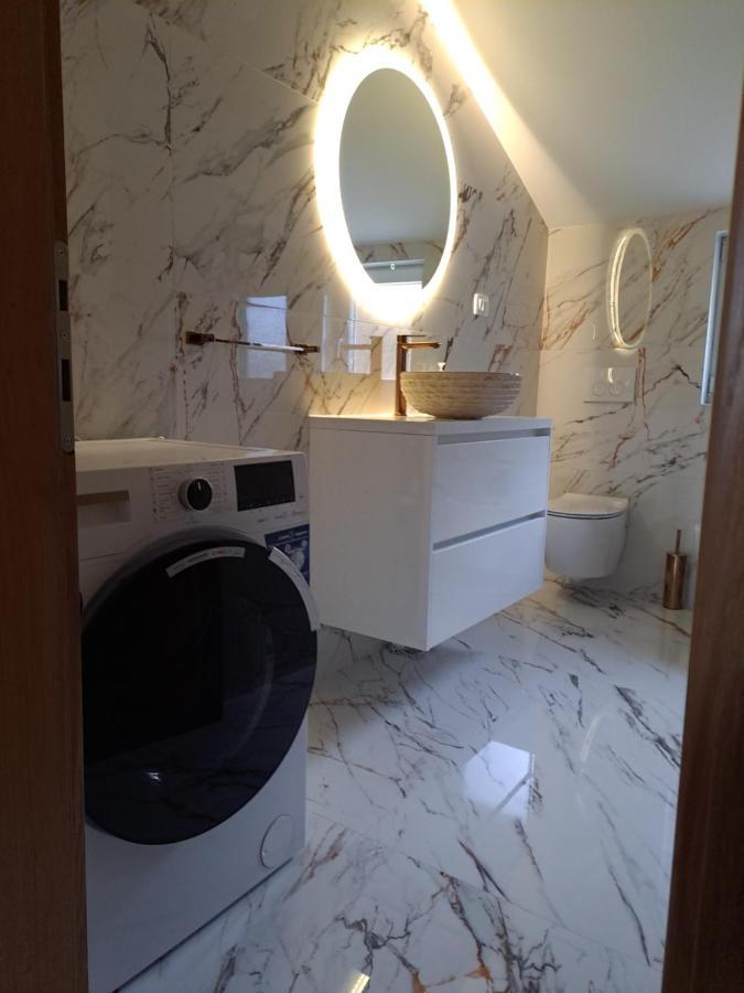 Apartman Vidas Palit ภายนอก รูปภาพ