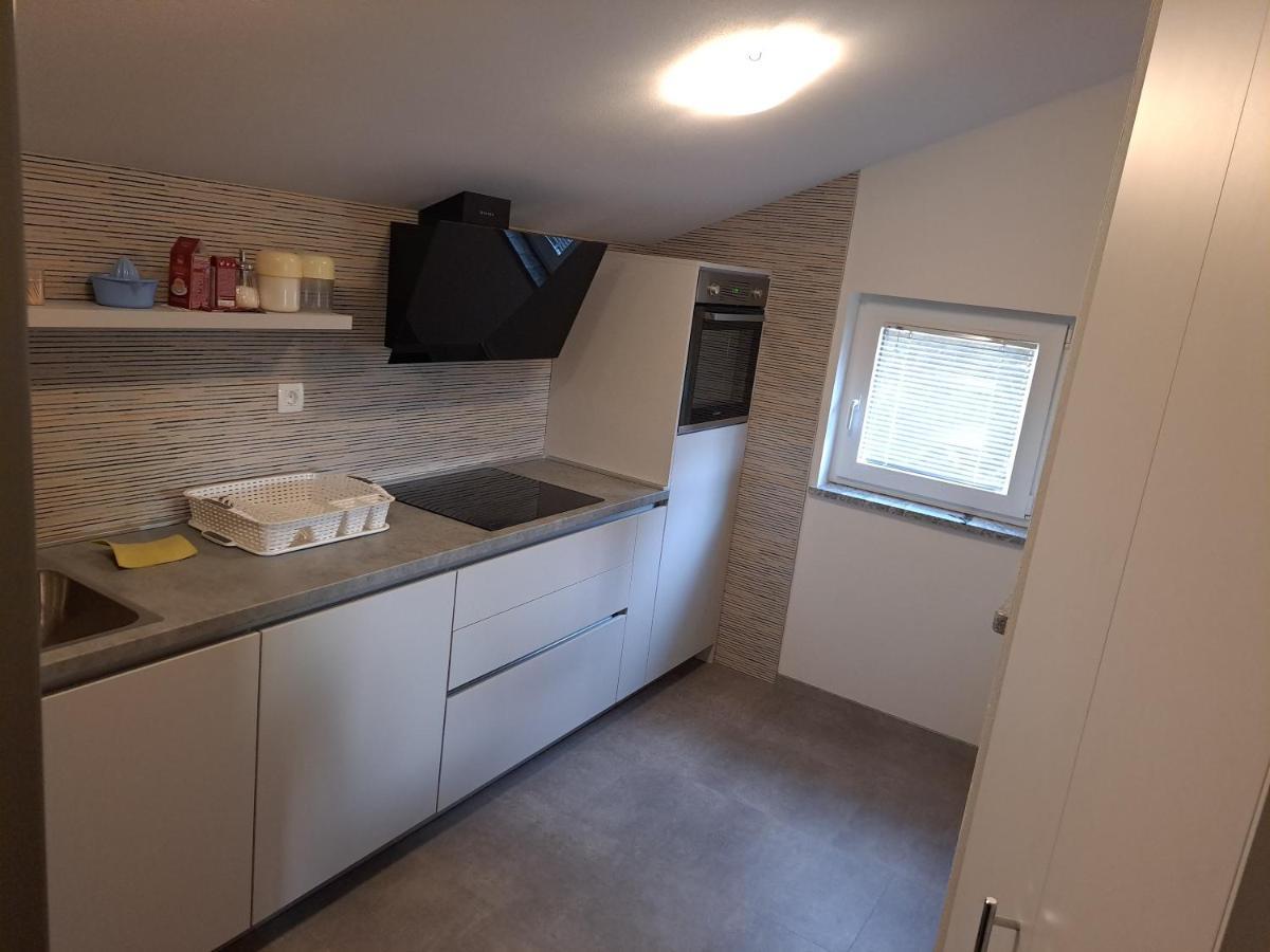 Apartman Vidas Palit ภายนอก รูปภาพ