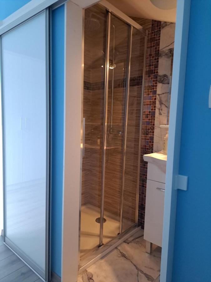 Apartman Vidas Palit ภายนอก รูปภาพ